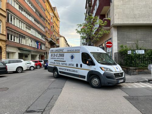 Több mint gumiszerviz – kiegészítő szolgáltatások és autós segítségnyújtás